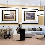 Appartamento Duomo - Historic Center, View, Comfort & Metro