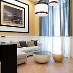 Duomo - Historic Center, View, Comfort & Metro Appartamento *