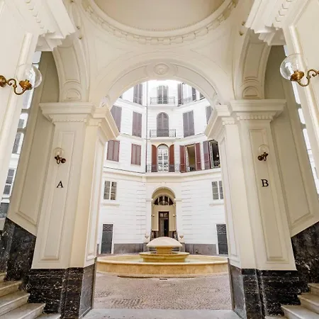 Duomo - Historic Center, View, Comfort & Metro Apartment Neapel